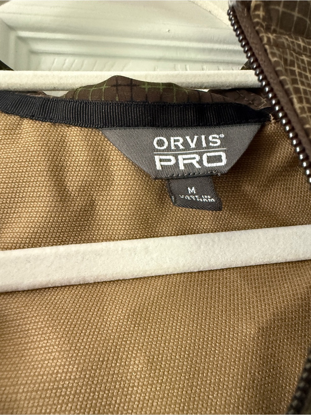 Orvis Men's Pro LT Softshell Jacket in Camo Size Medium - Picture 2 of 3